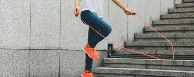 女性跳绳的好处及最佳时间 女人跳绳最佳时间