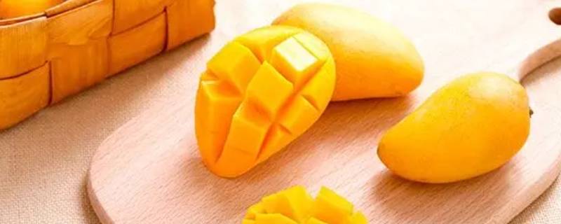 吃过芒果可以吃鸡蛋吗 吃过芒果可以吃鸡蛋吗