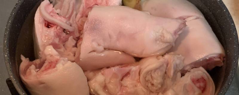冰过的猪脚可以做猪脚吗（冰镇猪脚怎么做窍门）