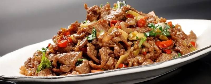 羊肉小炒的家常炒菜（羊肉小炒的家常炒菜作文）