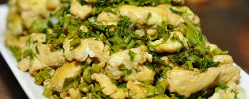 香椿苗炒鸡蛋的做法窍门（香椿苗炒鸡蛋的做法窍门图片）