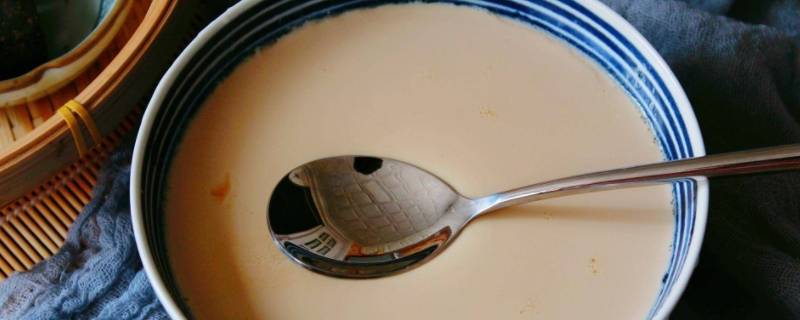 姜撞奶窍门（姜撞奶的简单做法窍门）