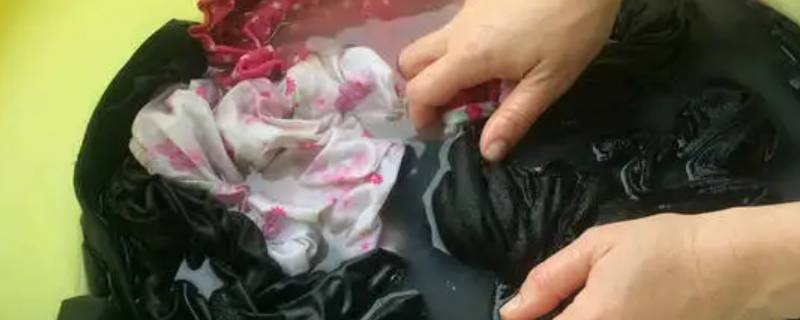 衣服洗了还有病毒吗（新冠病毒衣服洗了还有病毒吗）