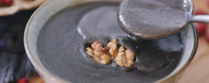 牛奶和黑芝麻糊能一起吃吗（牛奶和黑芝麻糊能一起吃吗会过敏吗）
