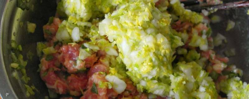 一斤肉馅放多少配菜（一斤肉馅放多少配菜好吃）