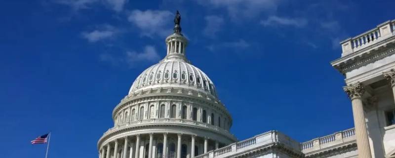 美国由哪三部分组成（美国由哪三部分组成英语）