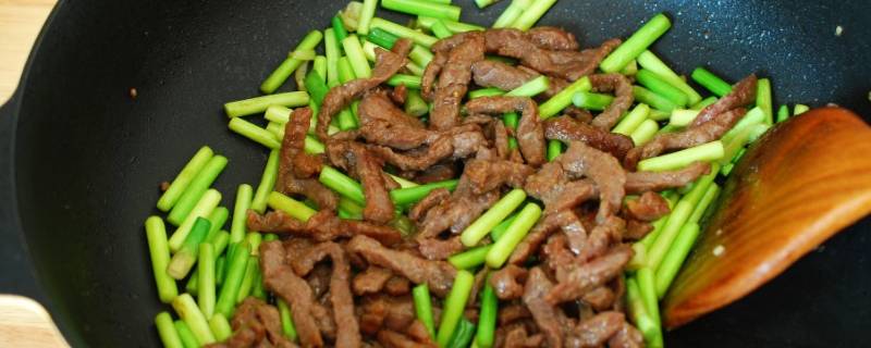 蒜苔尖怎么吃（蒜苔尖怎么吃法?）