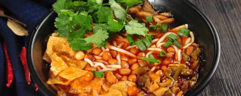 螺蛳粉为什么要煮两次（螺蛳粉为什么要煮两次才能吃）