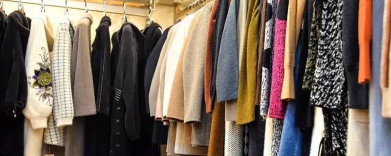 男生送女生衣服的寓意 男生送女生衣服的寓意是什么