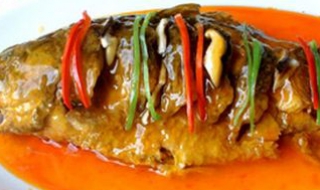 鲤鱼怎么做好吃 鲤鱼怎么做好吃糖醋鲤鱼
