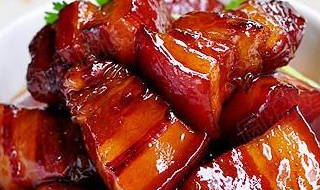 红烧肉的家常做法（红烧肉的家常做法简单又好吃视频）