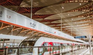 郑州地铁运营时间 郑州地铁运营时间2022