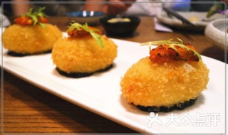 饼的做法：美味的奶油蟹肉可乐饼 蟹肉饼怎么做
