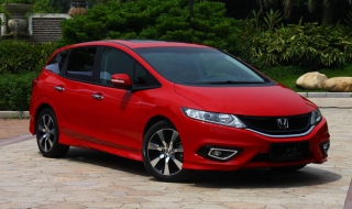 杰德油箱盖怎么开启（杰德油箱盖打不开有什么办法）