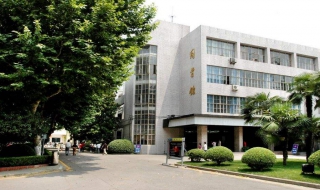 【校园指南】（学校校园网）