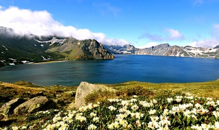 天山天池怎么去（天山天池怎么去?）