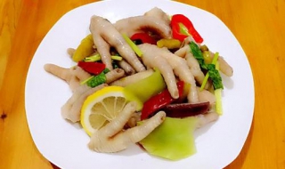 泡椒凤爪的做法（泡椒凤爪的做法和配料）