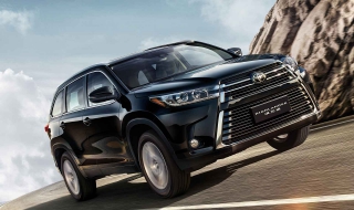 凯美瑞自动大灯如何设置（凯美瑞自动大灯设置夜间没反应）