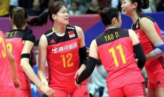 中国女排0:3美国，全场球迷高喊朱婷（中国女排0:3美国女排）