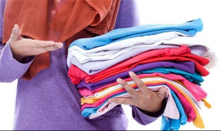 染色衣服如何处理 染色的衣服怎么处理才能变回颜色