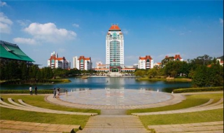 厦门旅游之大学景点介绍 厦门大学必逛的景点