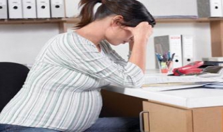 孕妇经常头痛怎么办（孕妇经常性头痛）
