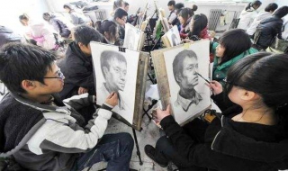 艺术联考素描头像评分标准 联考素描头像低分卷