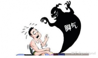 脚底长水泡怎么办（脚底经常长水泡是怎么回事）