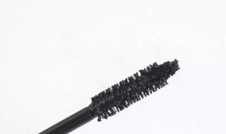 睫毛膏晕染怎么办（睫毛膏晕染怎么办?）