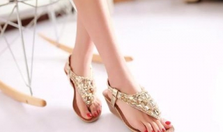 新鞋磨脚后跟怎么办 新买的皮鞋脚后跟磨脚怎么处理