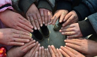 手上长冻疮怎么办 冬天手上长冻疮怎么办