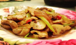 蘑菇炒肉的做法（蘑菇炒肉的做法蘑菇用焯水吗）