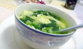 菠菜鸡蛋汤的做法（菠菜鸡蛋汤的危害性）
