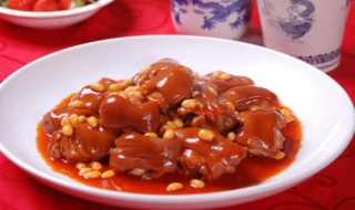 猪蹄炖黄豆的做法 电饭锅猪蹄炖黄豆的做法