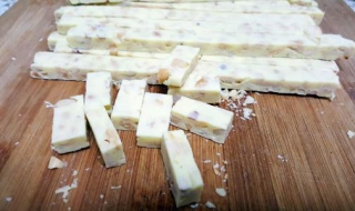 牛轧糖的做法（牛轧糖的做法最佳配方500克）