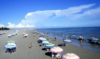 北海公园旅游攻略（北海公园旅游攻略必去景点推荐一下）