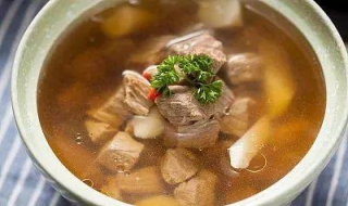 当归羊肉汤的做法（生姜当归羊肉汤的做法）