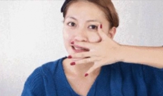嘴角有皱纹怎么办（嘴角有皱纹怎么回事）