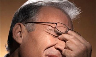 眼睛干痒怎么办（因为免疫力低眼睛干痒怎么办）