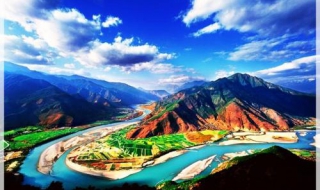 云南旅游攻略（云南旅游攻略必去景点）