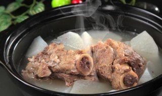 筒子骨汤的做法 山药炖筒子骨汤的做法