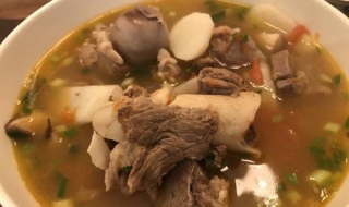 大骨头汤的做法大全 哺乳期大骨头汤的做法大全