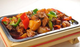 大盘鸡的家常做法（大盘鸡的家常做法简单易学）