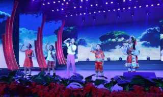 适合年会合唱的歌曲 适合年会合唱的歌曲又能带动气氛