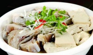 鳕鱼炖豆腐的做法有哪些制作步骤（鳕鱼炖豆腐视频教程）