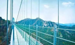 国内玻璃栈道旅游景点（中国玻璃栈道景区排行榜）