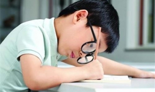 孩子眼睛近视怎么办 二年级孩子眼睛近视怎么办