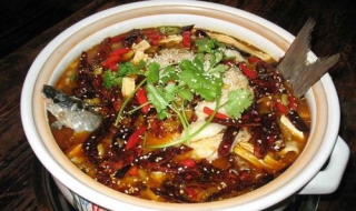 酸菜鱼火锅的做法有哪些步骤（酸菜鱼火锅的做法家常做法）