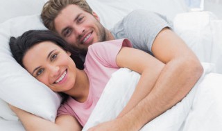 拥抱女生的技巧 拥抱女生的技巧有哪些