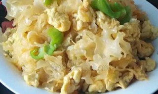 银耳鸡蛋家常做法（银耳鸡蛋怎么做好吃）